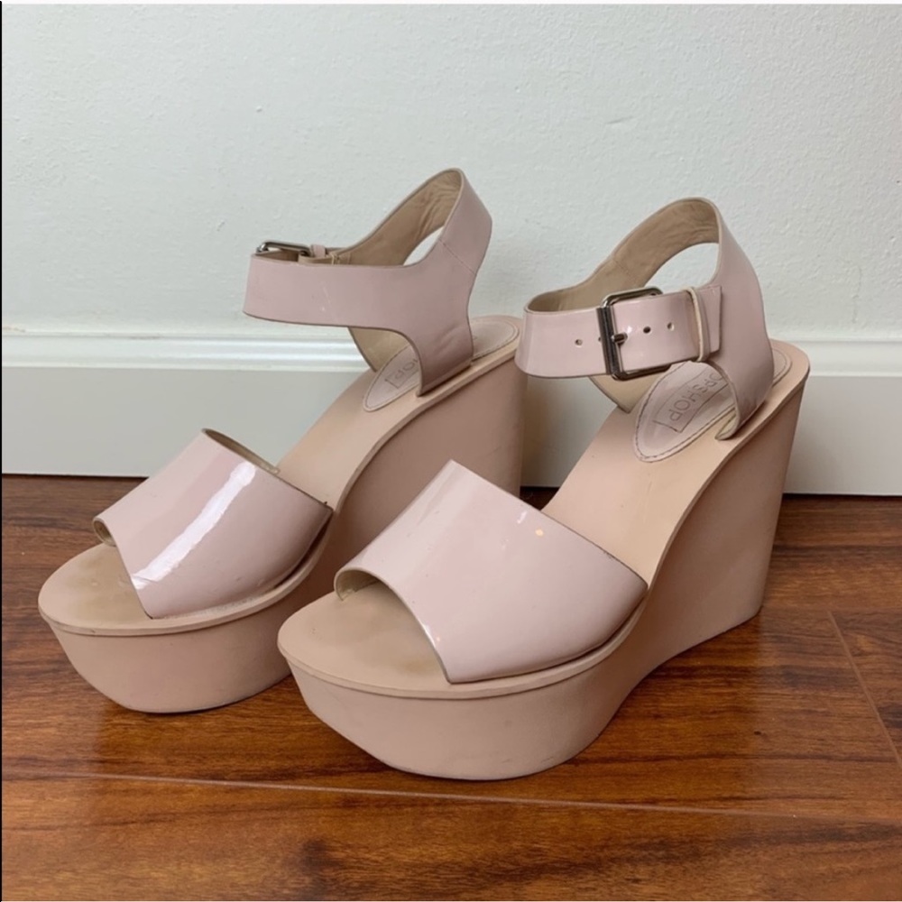 TOPSHOP Nude Patent Wedges size 7.5 - Picture 2 of 8